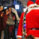 Christmas decorations bring festive atmosphere to Damascus