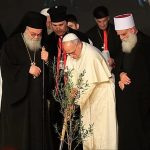 Pope calls for ‘divine gift of peace’in meeting with Lebanon’s Christian and Muslim leaders