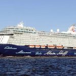 After Iran attacks: German cruise passengers stranded in the Persian Gulf