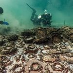 Spectacular find: archaeologists recover 1000 Roman objects from a lake in Switzerland