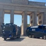 Hottest day: Berlin police deploy water cannons to fight extreme heat