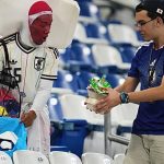 Japan fans keep World Cup clean-up tradition alive