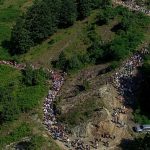 Thousands embark on Bosnia peace march to remember Srebrenica victims