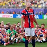 Ice baths, saunas and hypoxic chambers: inside Erling Haaland’s routine
