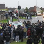 Northern Ireland: 2,000 protesters block disputed Portadown march