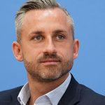 AfD’s Ulrich Siegmund’s comments on arms and ‘remigration’ spark fiece criticism