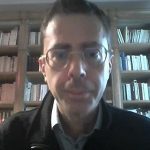 France’s main problem is its inability to reduce public debt, economist says